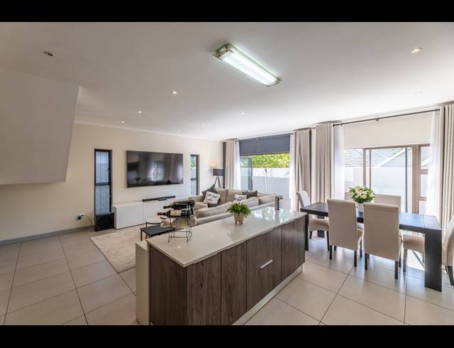 3 BEDROOM HOUSE FOR SALE IN BRYANSTON